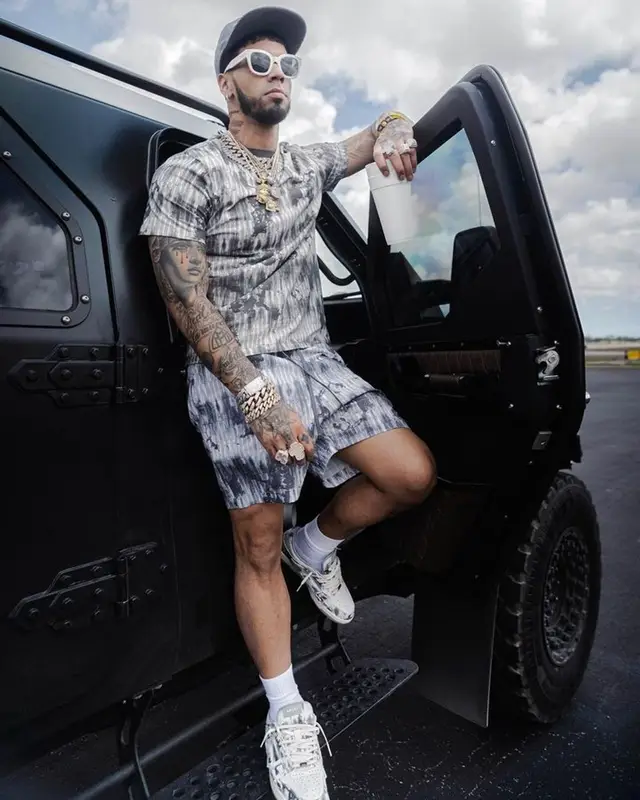 Anuel AA outfit in Amiri and Richard Mille, 2023