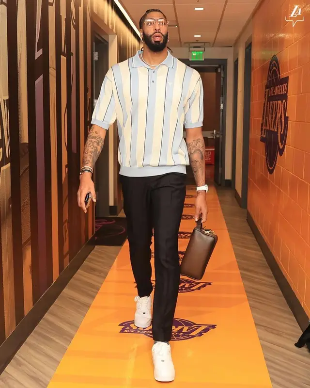 Anthony Davis outfit in Prada, Nike, and Cartier, 2023