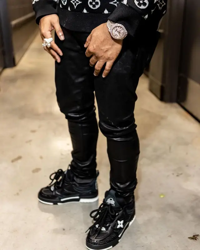 Conceited outfit in Louis Vuitton and John Elliott, 2023
