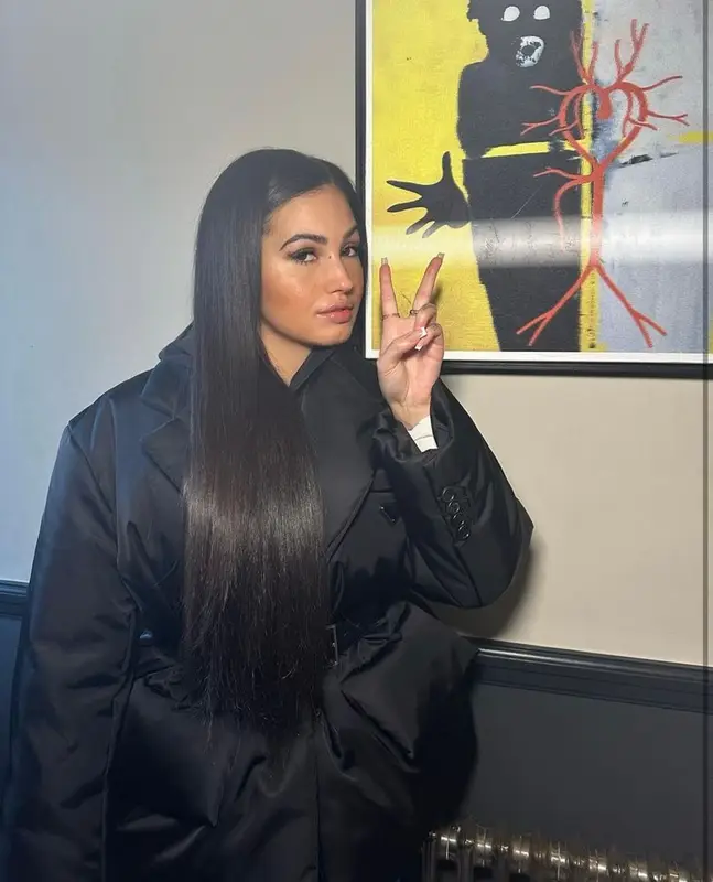 Mabel outfit in Prada, 2023