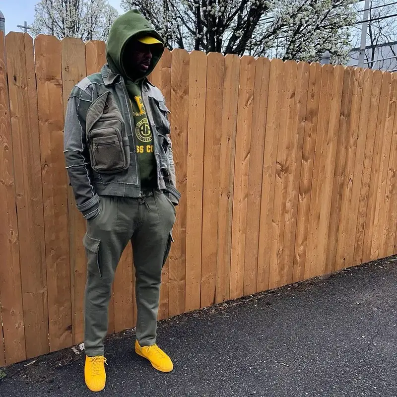 Fabolous outfit in Jon Stan, Zara, and Adidas, 2023