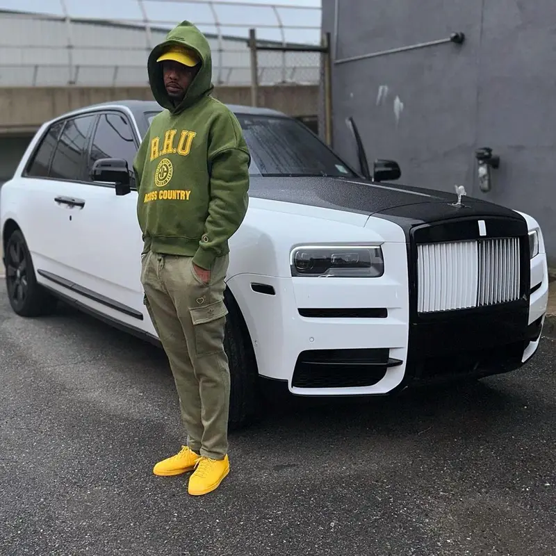 Fabolous outfit in Jon Stan, Zara, and Adidas, 2023