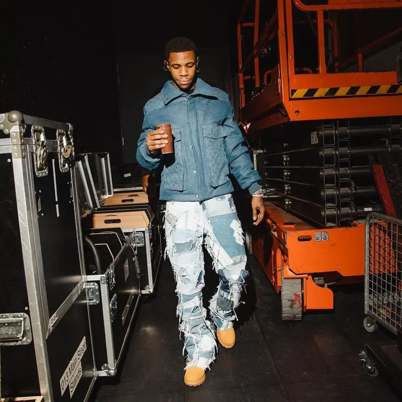 A Boogie Wit Da Hoodie outfit in Louis Vuitton, Gallery Dept., and Timberland, 2023