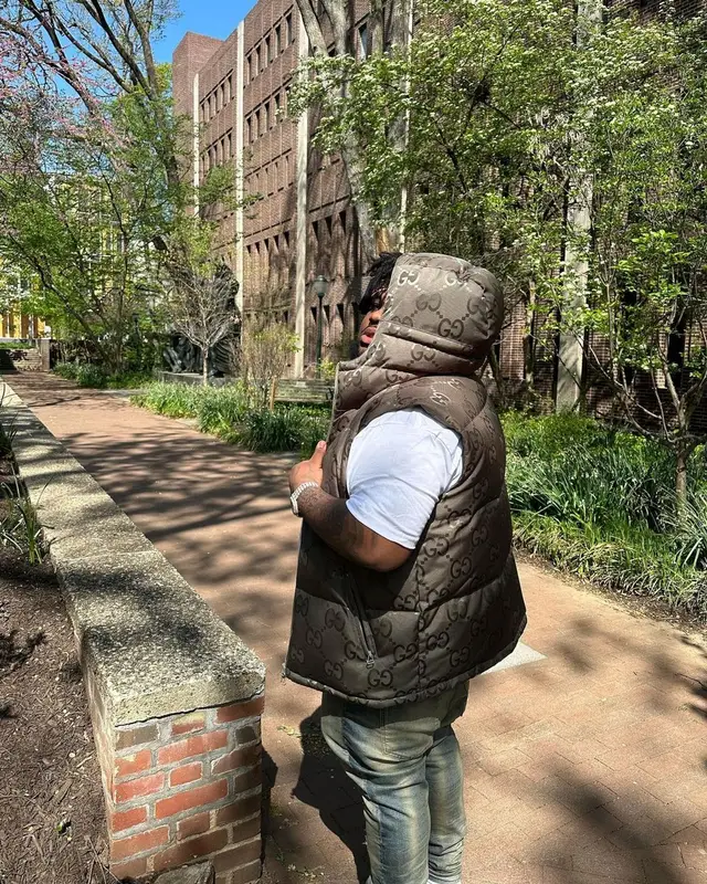 Rod Wave outfit in Amiri, Nike, and Gucci, 2023