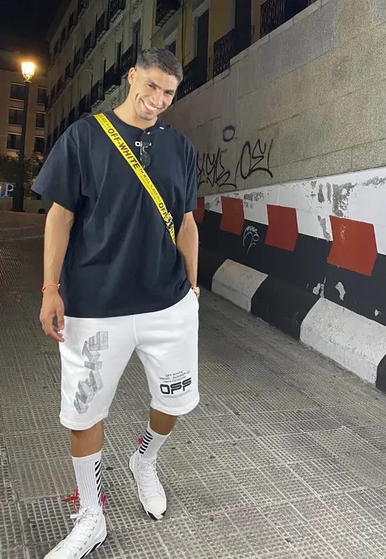 Achraf Hakimi outfit in Off-White and Converse, 2020