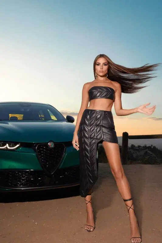 Olivia Culpo outfit in David Koma, 2023