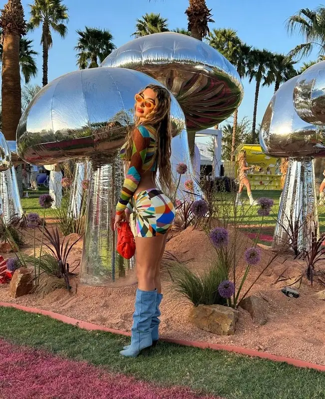 Chantel Jeffries outfit in Siedres and Bottega Veneta, 2023