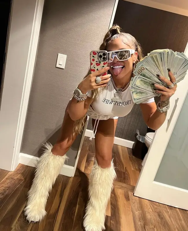 Latto outfit in Praying and Louis Vuitton, 2023
