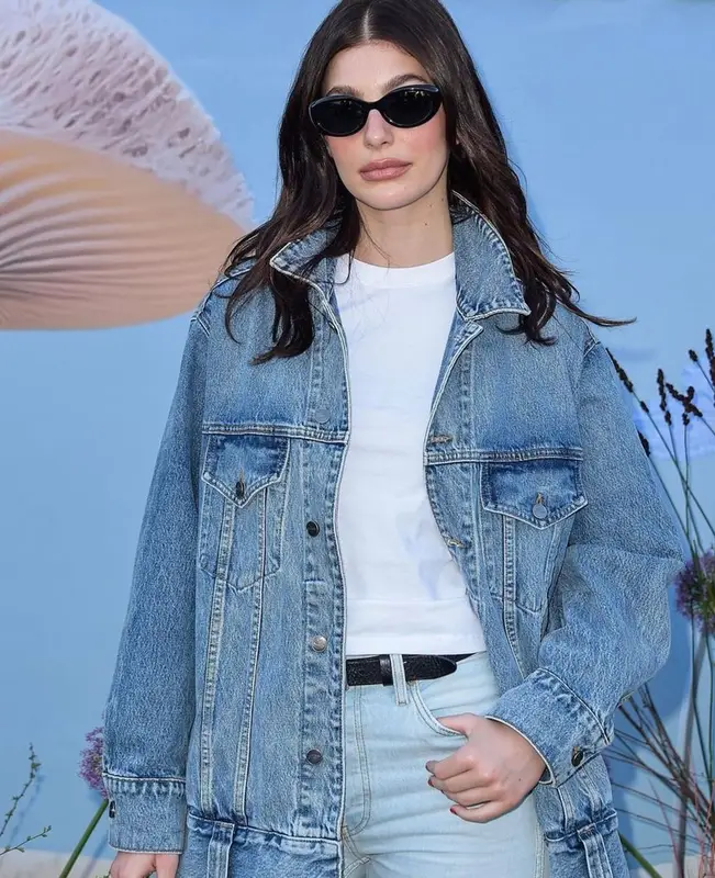 Camila Morrone outfit in Rag & Bone, Oliver Peoples, and Khaite, 2023