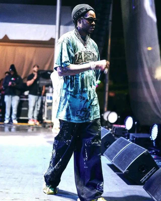 2 Chainz outfit in Balenciaga and Melrose High, 2023