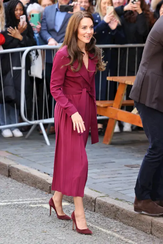 Kate Middleton outfit in Gianvito Rossi, 2023