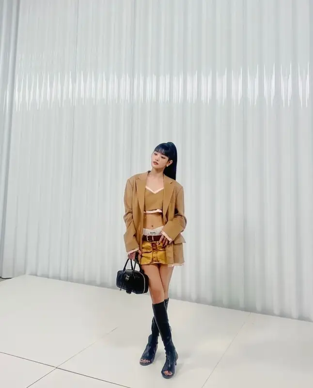 Minnie outfit in Miu Miu, 2023