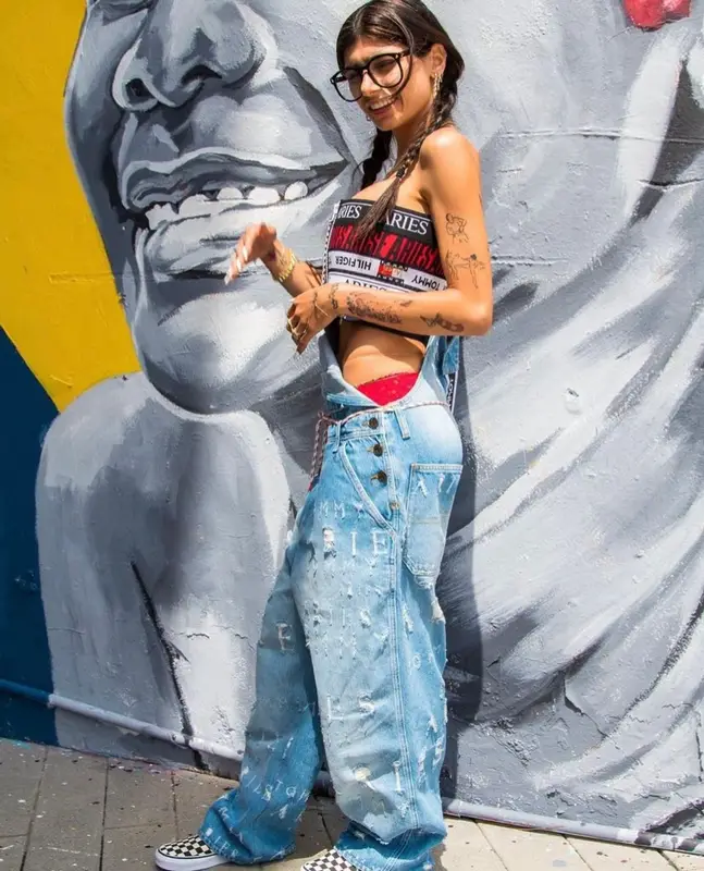Mia Khalifa outfit in Tommy Hilfiger, Vans, and Aries, 2023