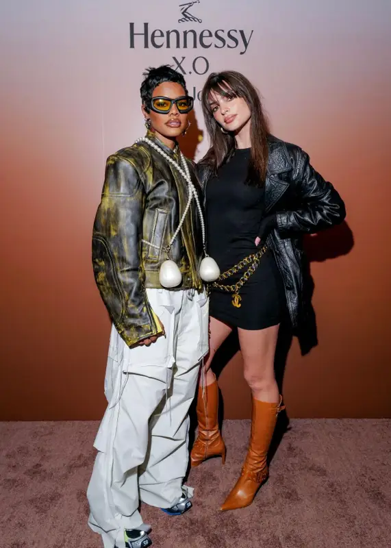 Emily Ratajkowski outfit in Chanel, Courreges, and ÉTERNE, 2023