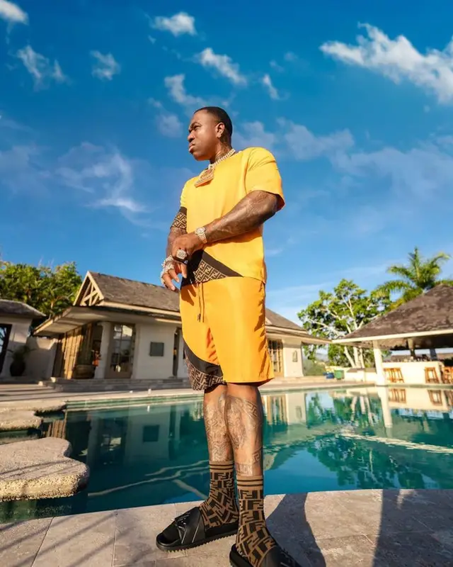 BandMan Kevo outfit in Fendi, 2023