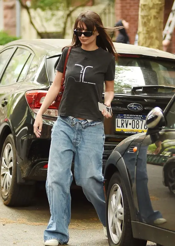 Emily Ratajkowski outfit in Courreges, Versace, and Fendi, 2023