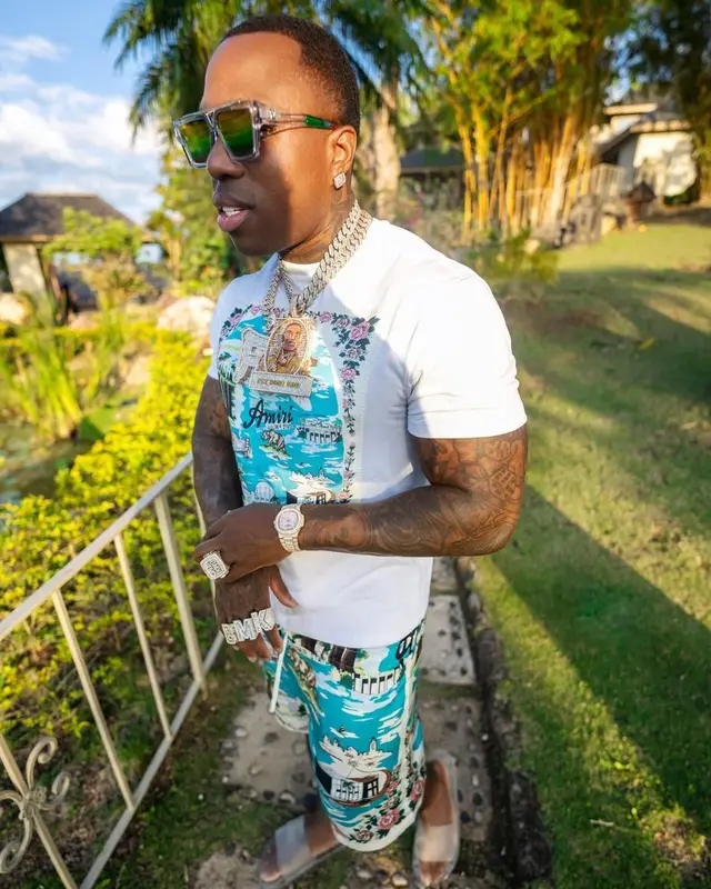 BandMan Kevo outfit in Amiri, Louis Vuitton, and Gucci, 2023