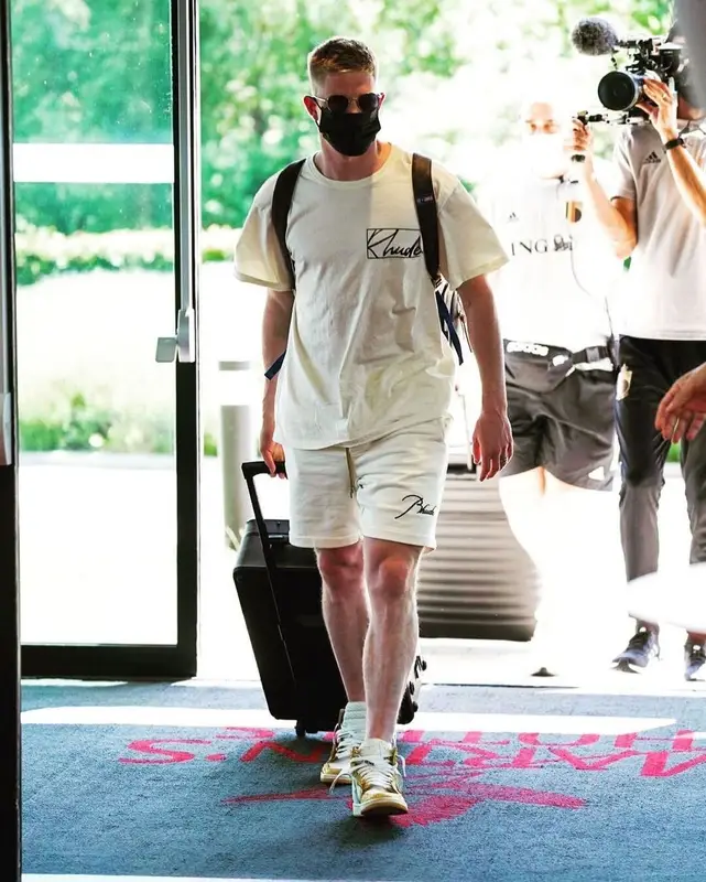 Kevin de Bruyne outfit in Rhude, Nike, and Off-White, 2023