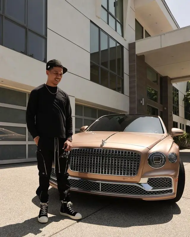 Lil Bibby outfit in Rick Owens and New Era, 2023