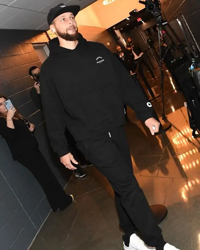 Stephen Curry outfit in Nike and Trophy Hunting, 2023