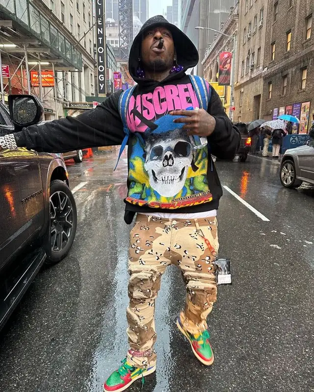 Sauce Walka outfit in Screwed Up Records, Supreme, and Kool Kiy, 2023