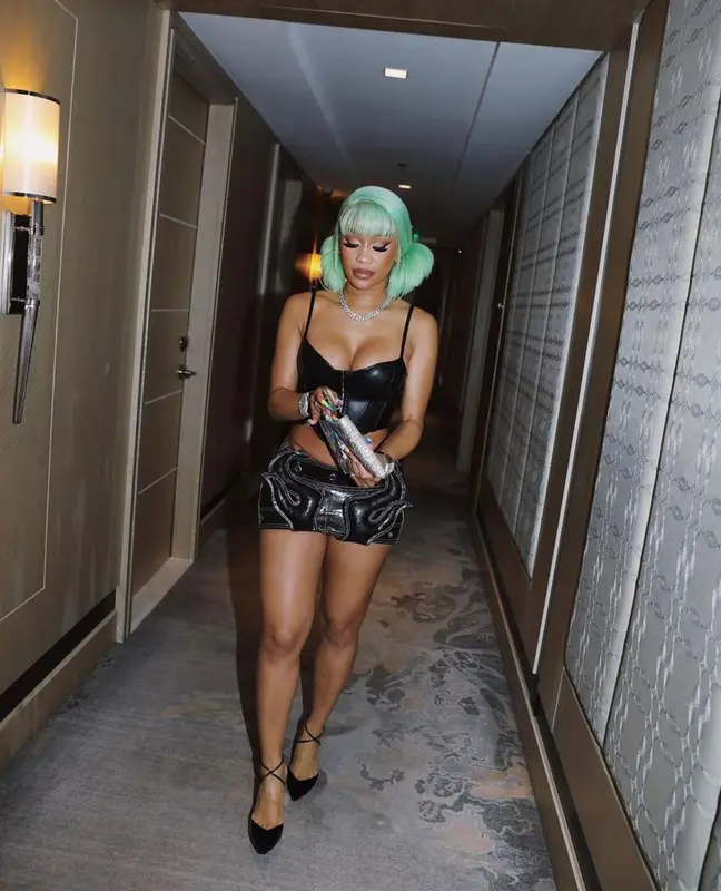Saweetie outfit in Windsor Store, Judith Leiber Couture, and Femme LA, 2023