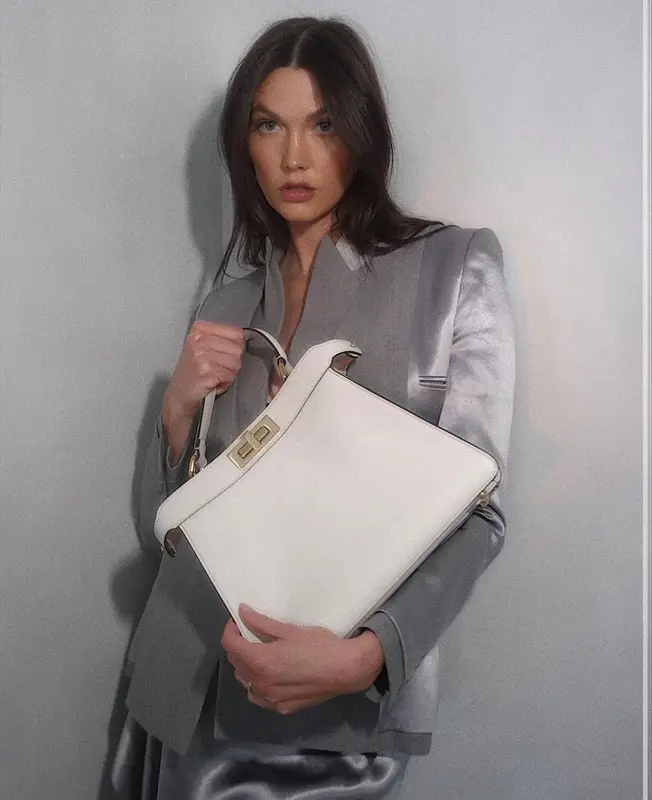Karlie Kloss outfit in Fendi, 2023
