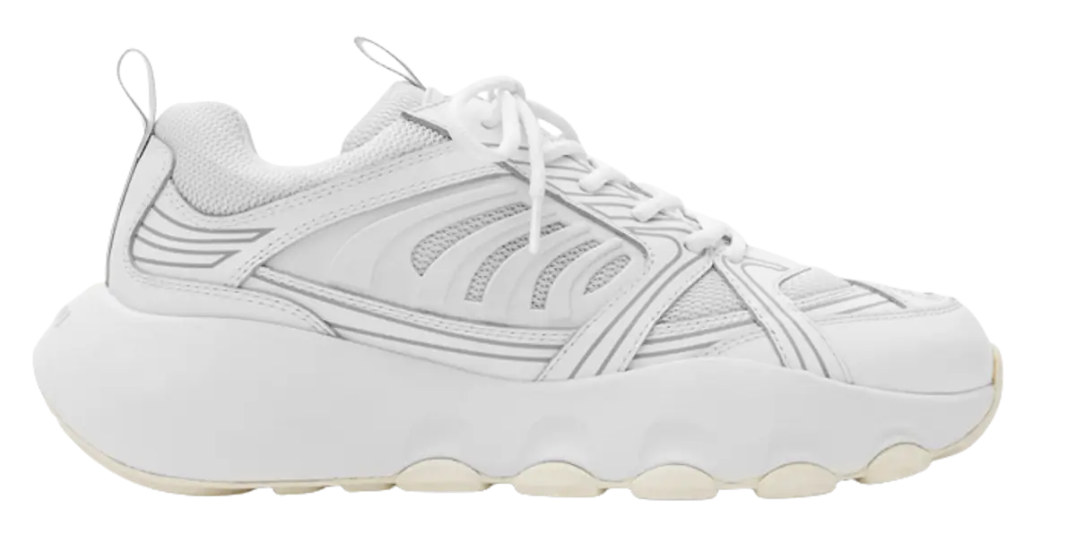 Axel Arigato White Apex NXT Runner Sneakers $270