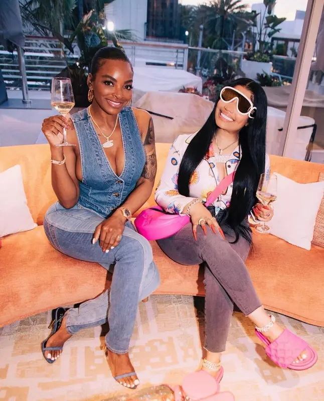 Nicki Minaj outfit in Louis Vuitton and Loewe, 2023