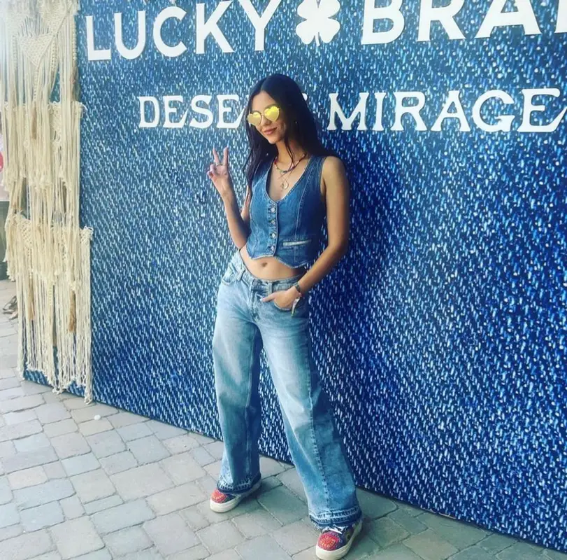 Victoria Justice outfit in Lucky Brand, 2023