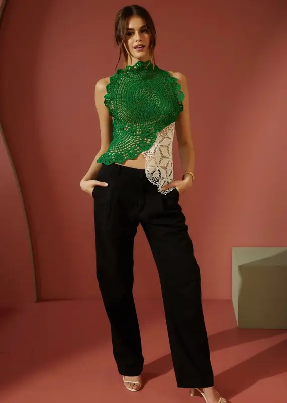 Kaia Gerber outfit in The Row, 2023