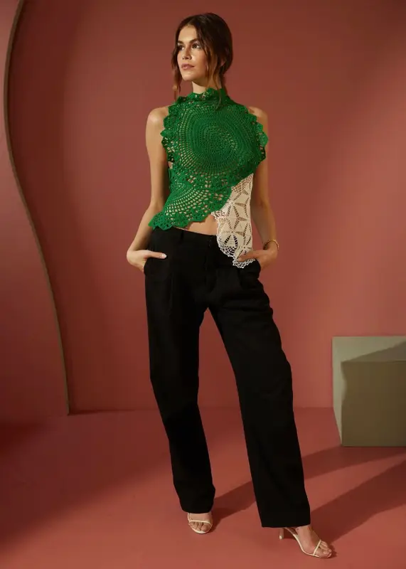 Kaia Gerber outfit in The Row, 2023