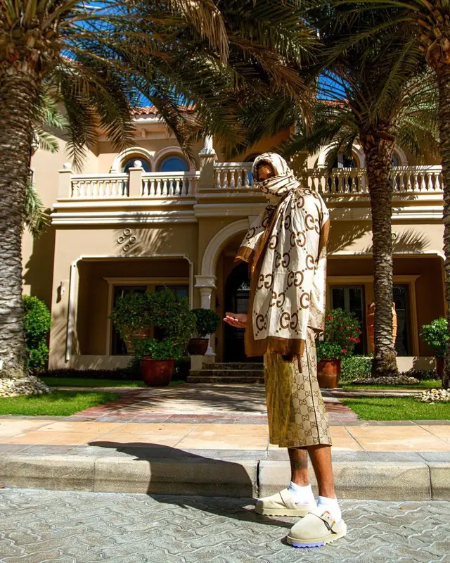 NLE Choppa outfit in Gucci and Off-White, 2023