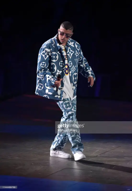 Bad Bunny outfit in Imran Potato, Mitchell & Ness, and Nike, 2019