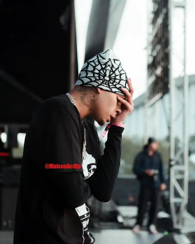 D Savage outfit in Act Up, 2023