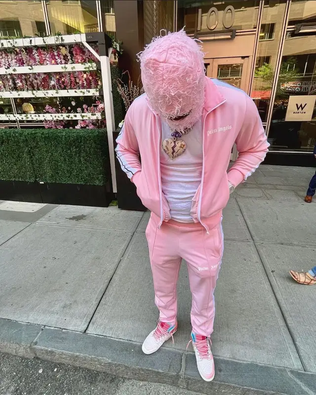 Sleepy Hallow outfit in Palm Angels and Nike, 2023