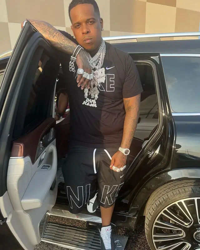 Finesse2tymes outfit in Nike and Jordan, 2023