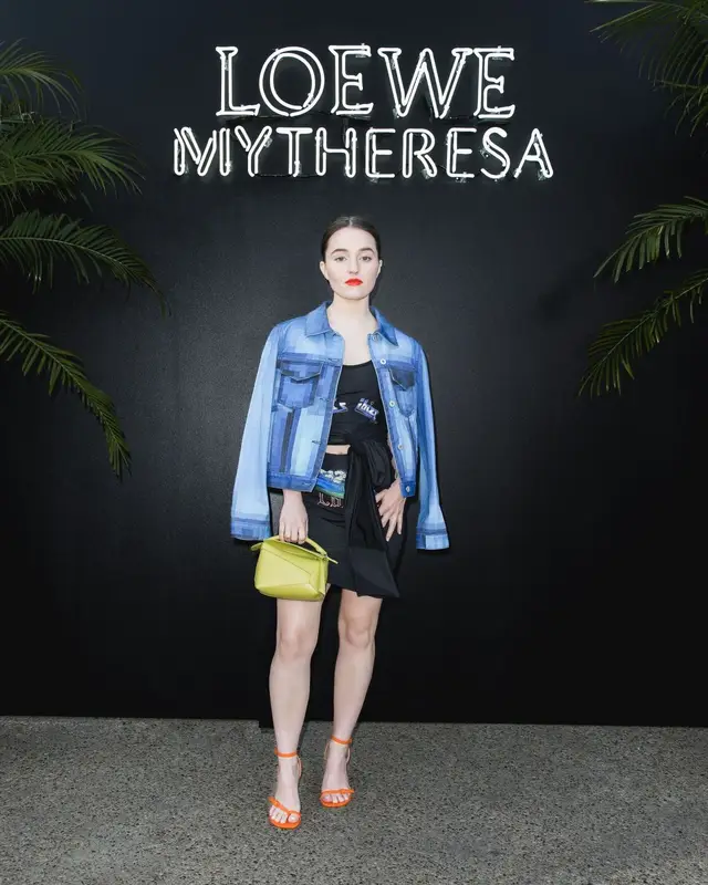 Kaitlyn Dever outfit in Loewe, 2023