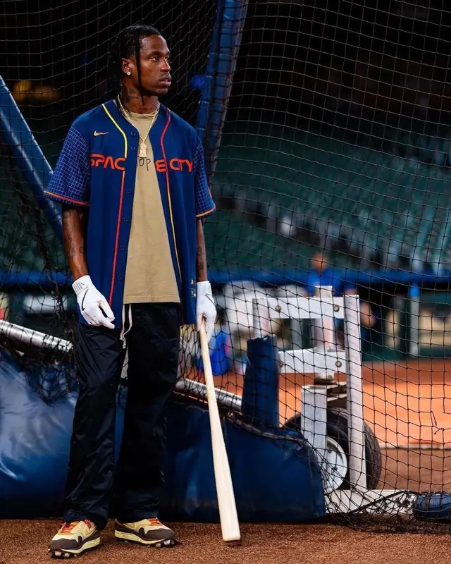 Travis Scott outfit in Travis Scott Merch, Nike, and Rick Owens, 2023