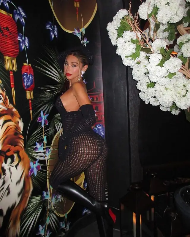 Chantel Jeffries outfit in Christian Louboutin and Alaïa, 2023