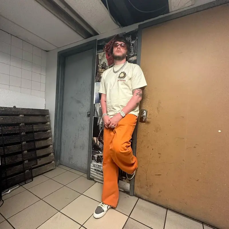 Murda Beatz outfit in Jacquemus, Nike, and Travis Scott Merch, 2023