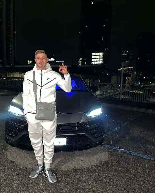 Musso outfit in Nike, Louis Vuitton, and Gucci, 2023