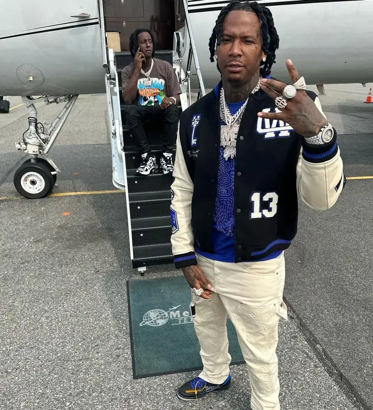 Moneybagg Yo outfit in Off-White, Louis Vuitton, and Jordan, 2023