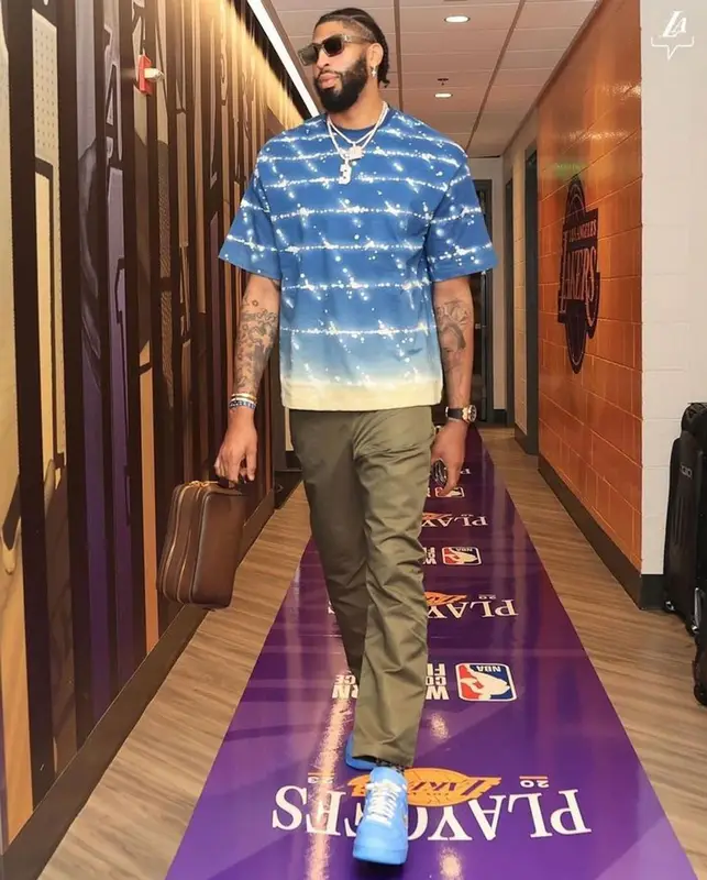 Anthony Davis outfit in Jil Sander, Nike, and Louis Vuitton, 2023