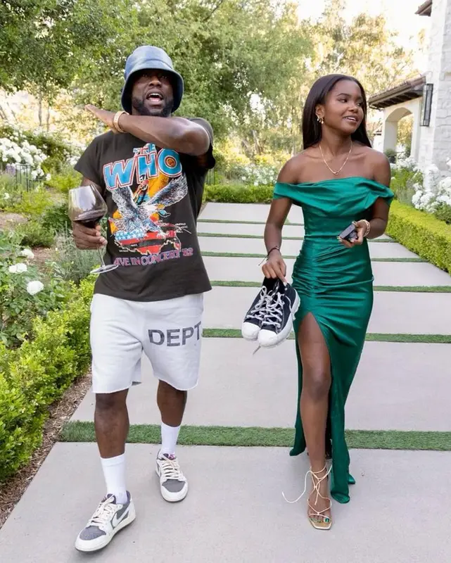 Kevin Hart outfit in Vintage, Gallery Dept., and Nike, 2023