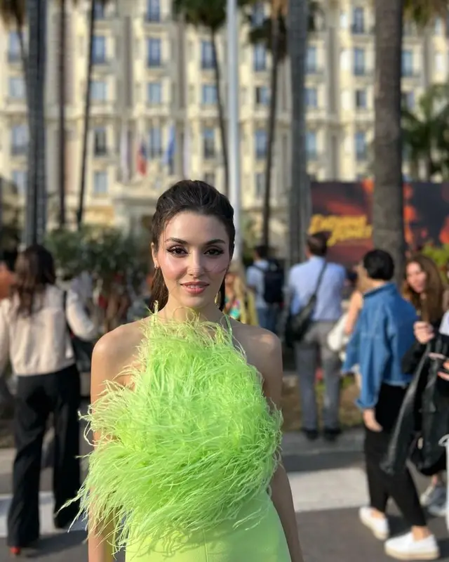 Hande Erchel outfit in Cult Gaia and Saint Laurent, 2023