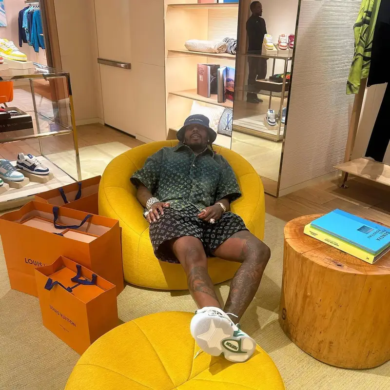 Sauce Walka outfit in Louis Vuitton, 2023