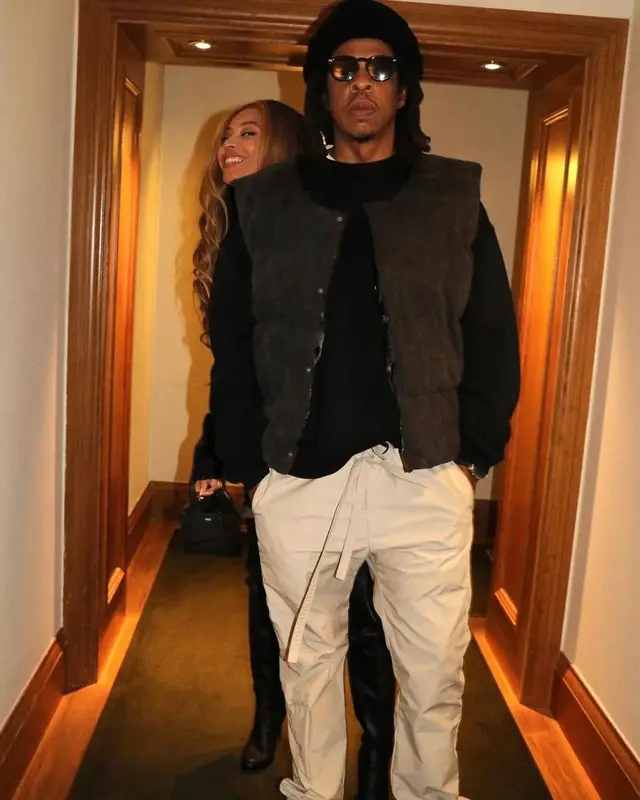 Jay-Z outfit in Askyurself, 2023