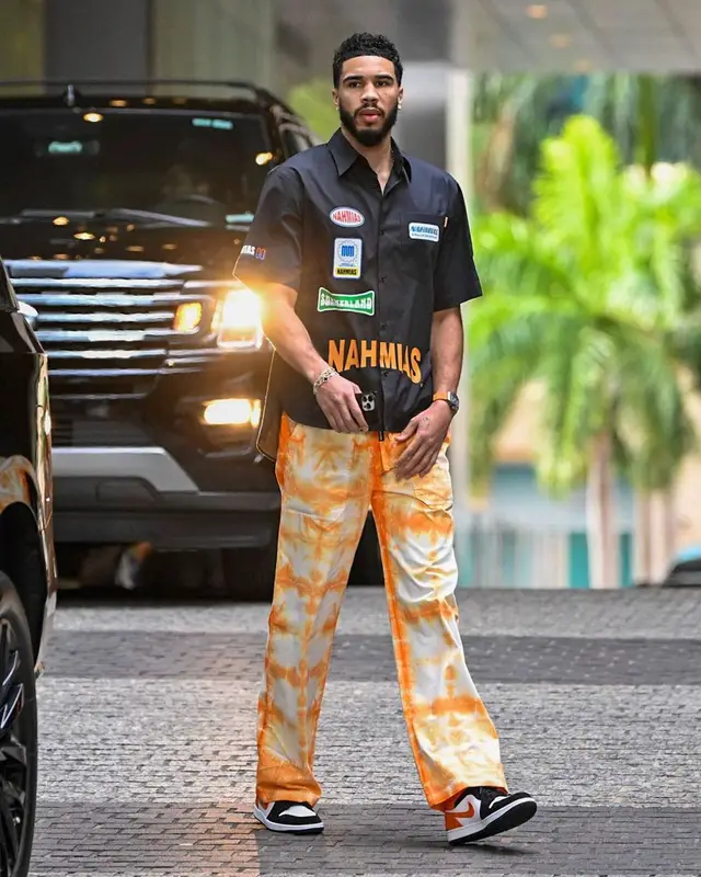 Jayson Tatum outfit in Nahmias and Nike, 2023