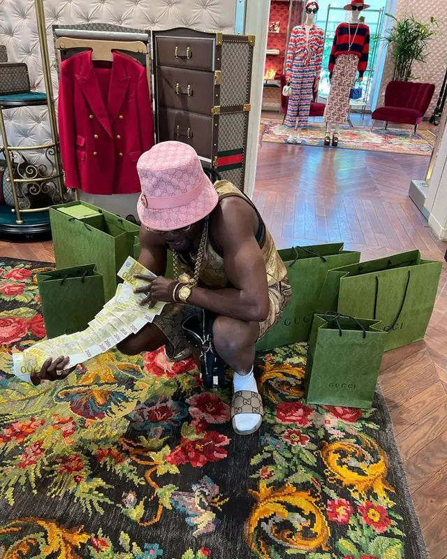 Gazo outfit in Cartier and Gucci, 2023